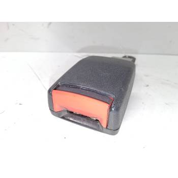 ANCLAJE CINTURON DELANTERO IZQUIERDO 