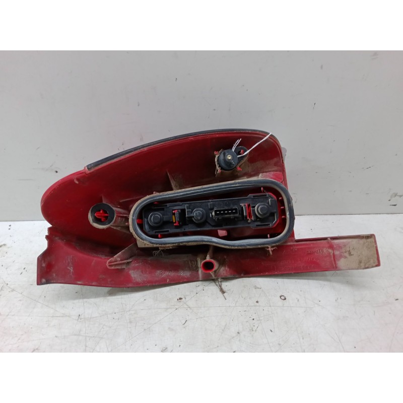 Recambio de piloto trasero izquierdo para peugeot 306 break (7e, n3, n5) 2.0 hdi 90 referencia OEM IAM   