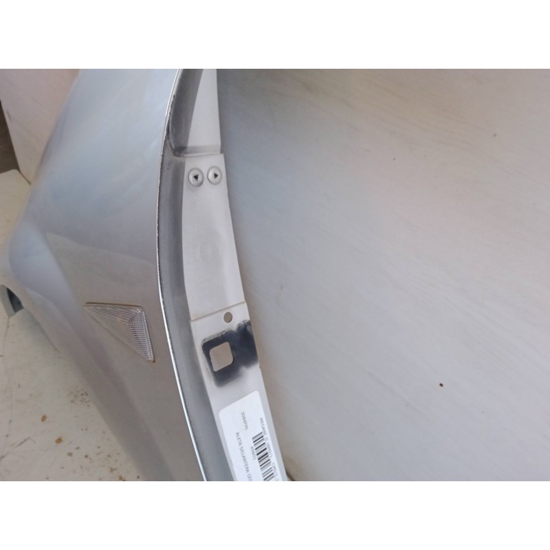 Recambio de aleta delantera izquierda para renault megane ii (bm0/1_, cm0/1_) 1.5 dci (bm1e, cm1e) referencia OEM IAM   