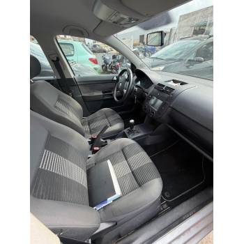 VOLKSWAGEN POLO IV (9N_, 9A_)
