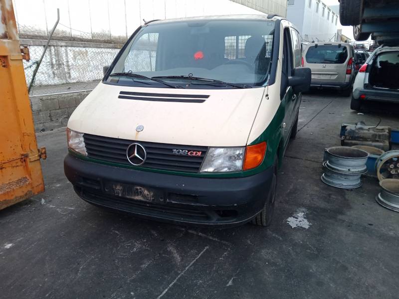 MERCEDES-BENZ 108 CDI