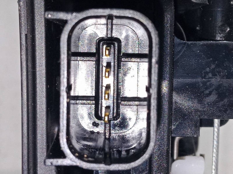 Recambio de cerradura puerta delantera derecha para kia picanto iii (ja) 1.0 referencia OEM IAM 81320G6040  