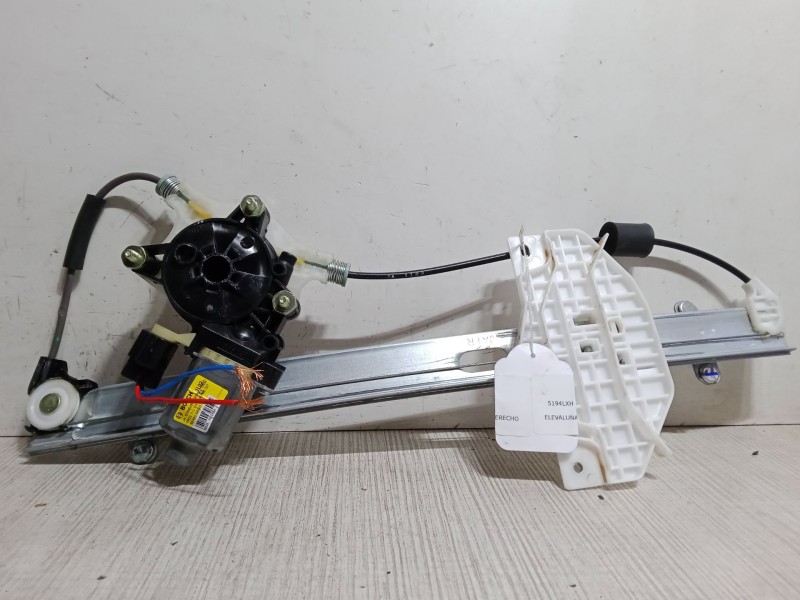 Recambio de elevalunas electrico delantero derecho para kia picanto iii (ja) 1.0 referencia OEM IAM 82460-G6000  
