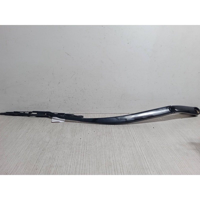 Recambio de brazo limpia delantero izquierdo para kia picanto iii (ja) 1.0 referencia OEM IAM   