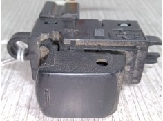 Recambio de mando elevalunas delantero derecho para nissan x-trail ii (t31) 2.0 dci 4x4 referencia OEM IAM   