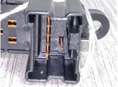 Recambio de mando elevalunas delantero derecho para nissan x-trail ii (t31) 2.0 dci 4x4 referencia OEM IAM    2