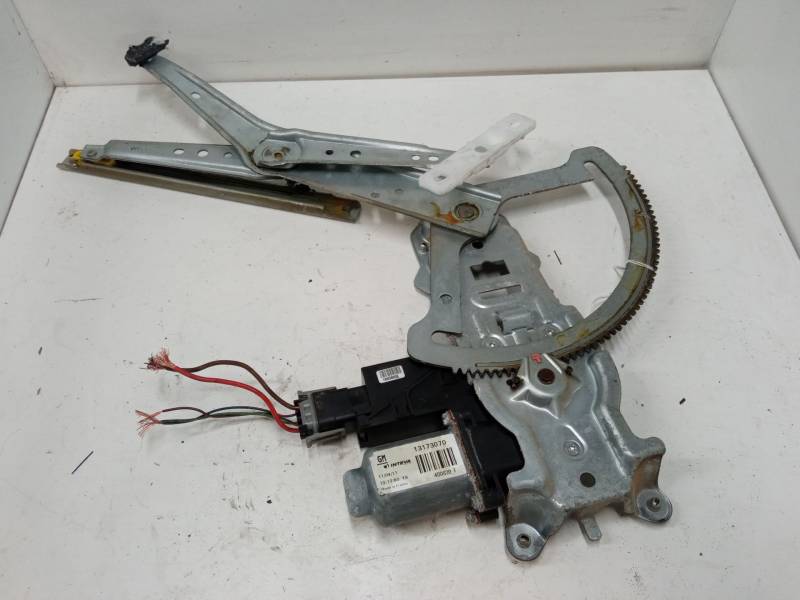 ELEVALUNAS ELECTRICO DELANTERO DERECHO 13173070 