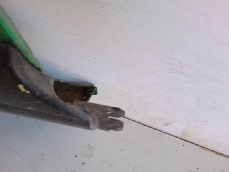 Recambio de aleta delantera izquierda para audi a4 b5 avant (8d5) 1.9 tdi referencia OEM IAM   