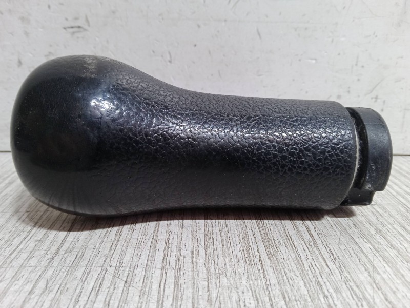 Recambio de pomo palanca cambio para ford fiesta v (jh_, jd_) 1.4 16v referencia OEM IAM   