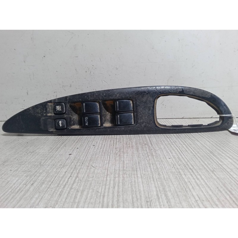 Recambio de mando elevalunas delantero izquierdo para nissan primera hatchback (p12) 1.6 referencia OEM IAM   