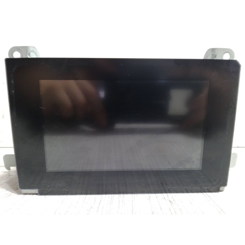 Recambio de pantalla multifuncion para nissan primera hatchback (p12) 1.6 referencia OEM IAM 28090AV617  