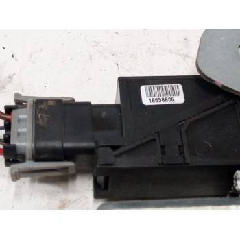 ELEVALUNAS ELECTRICO DELANTERO DERECHO 13173070 