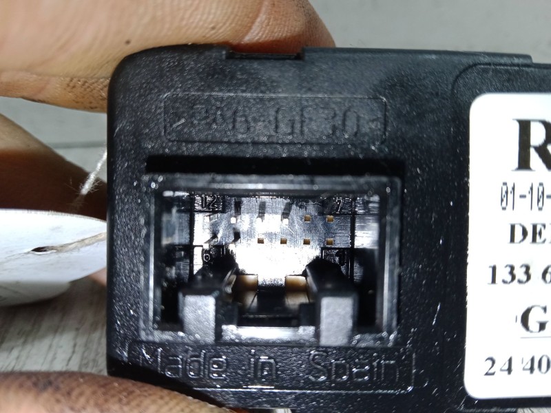 Recambio de mando elevalunas delantero izquierdo para opel meriva a monospace (x03) 1.7 dti (e75) referencia OEM IAM   