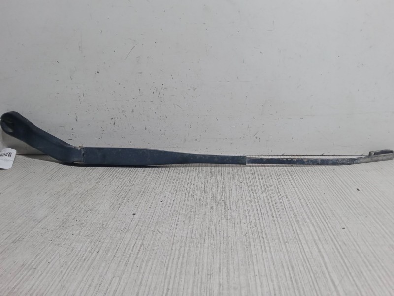 Recambio de brazo limpia delantero izquierdo para opel meriva a monospace (x03) 1.7 dti (e75) referencia OEM IAM   