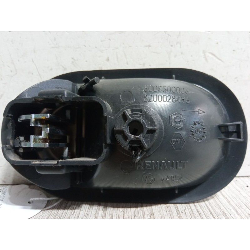 Recambio de maneta interior puerta delantera derecha para renault scénic ii (jm0/1_) 1.5 dci (jm1e, jm16) referencia OEM IAM   