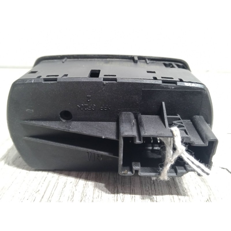 Recambio de mando elevalunas delantero izquierdo para opel corsa d (s07) 1.2 (l08, l68) referencia OEM IAM   