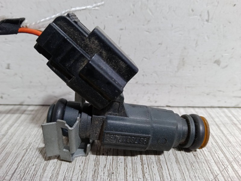 Recambio de inyector para opel crossland x / crossland (p17, p2qo) 1.2 (75) referencia OEM IAM 0280157127  