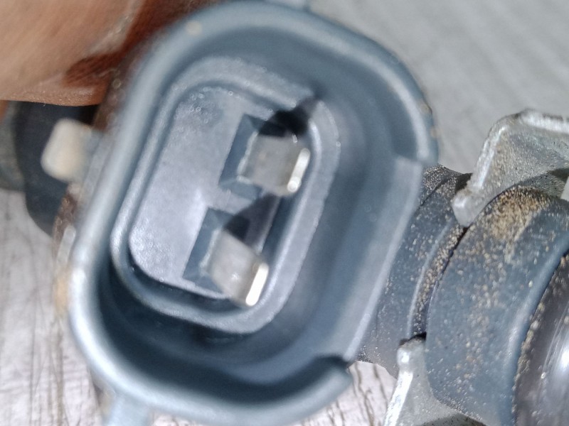 Recambio de inyector para opel crossland x / crossland (p17, p2qo) 1.2 (75) referencia OEM IAM 9676017480  