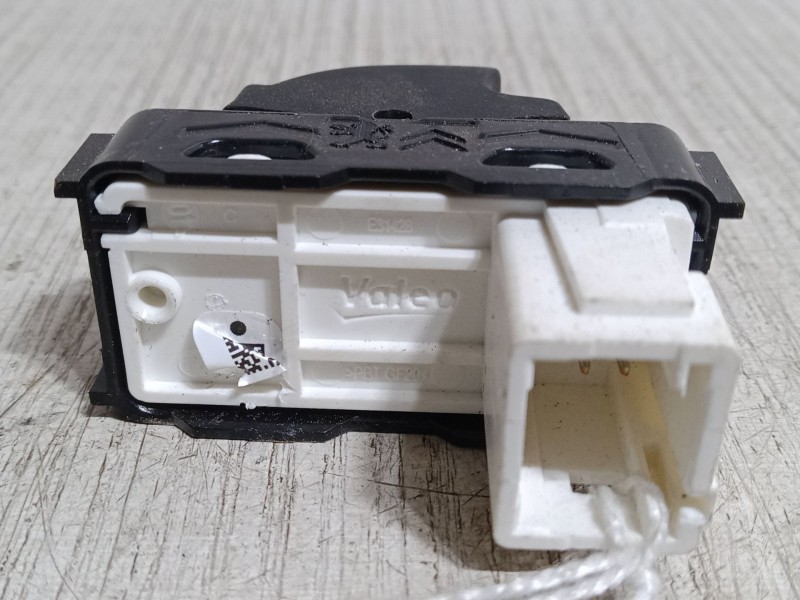 Recambio de mando elevalunas trasero izquierdo para opel crossland x / crossland (p17, p2qo) 1.2 (75) referencia OEM IAM   