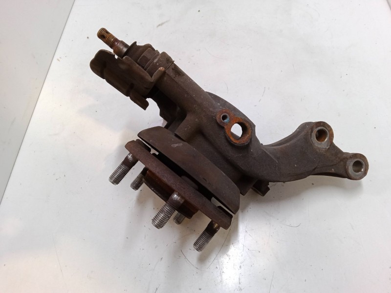 Recambio de mangueta delantera izquierda para hyundai i30 (fd) 1.6 crdi referencia OEM IAM   