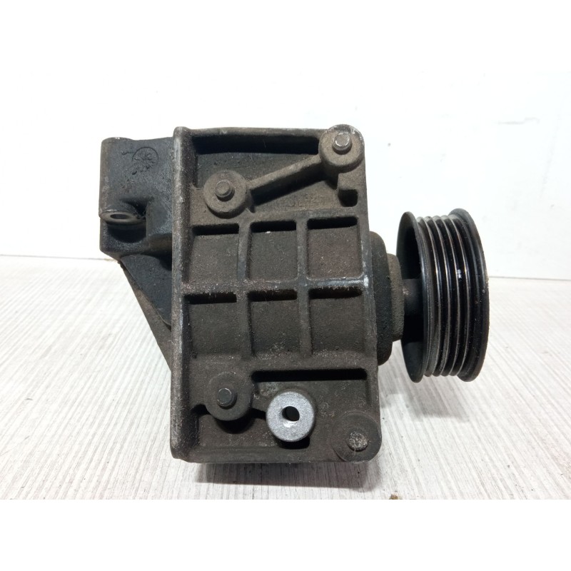 Recambio de bomba servodireccion para ford fiesta v (jh_, jd_) 1.4 16v referencia OEM IAM 5MD1730  