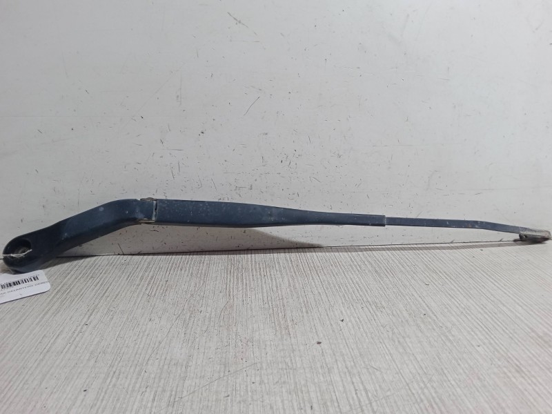 Recambio de brazo limpia delantero derecho para opel meriva a monospace (x03) 1.7 dti (e75) referencia OEM IAM   