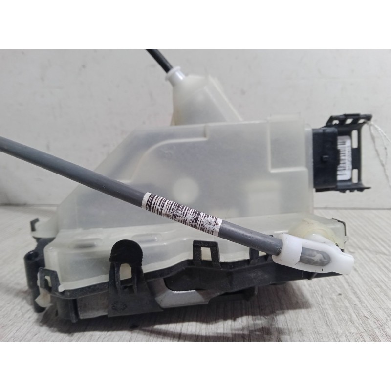 Recambio de cerradura puerta delantera derecha para opel crossland x / crossland (p17, p2qo) 1.2 (75) referencia OEM IAM 267387 