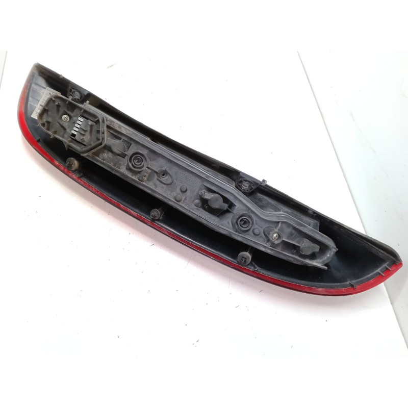 Recambio de piloto trasero izquierdo para opel corsa c (x01) 1.2 (f08, f68) referencia OEM IAM 09114336  89302171