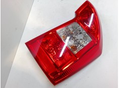 Recambio de piloto trasero derecho para kia carens iii monospace (un) 2.0 crdi 140 referencia OEM IAM