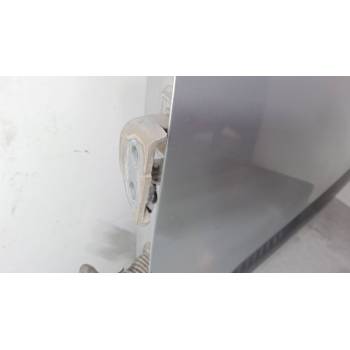PUERTA DELANTERA IZQUIERDA 