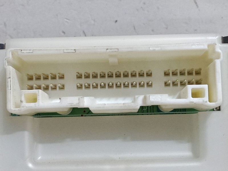 Recambio de mando climatizador para nissan x-trail ii (t31) 2.0 dci 4x4 referencia OEM IAM 27500J874A  