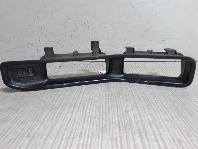 Recambio de mando elevalunas delantero derecho para audi 80 b3 sedán (893, 894, 8a2) 1.6 referencia OEM IAM   