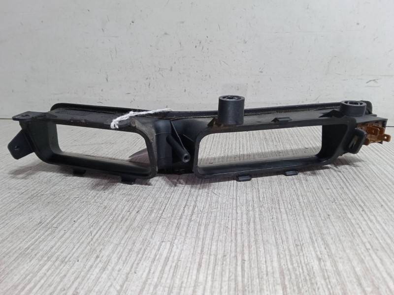 Recambio de mando elevalunas delantero derecho para audi 80 b3 sedán (893, 894, 8a2) 1.6 referencia OEM IAM   