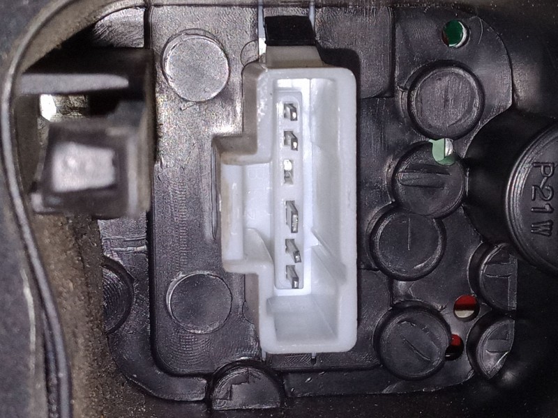 Recambio de piloto trasero derecho para peugeot 206 sw (2e/k) 1.4 referencia OEM IAM   