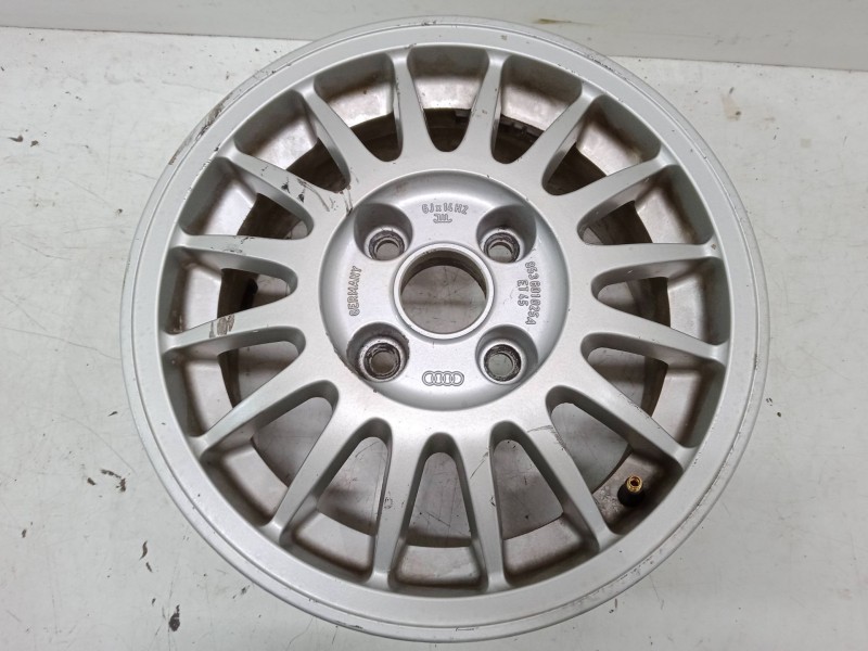Recambio de llanta alumino 14´´ para audi 80 b3 sedán (893, 894, 8a2) 1.6 referencia OEM IAM 853601025A  