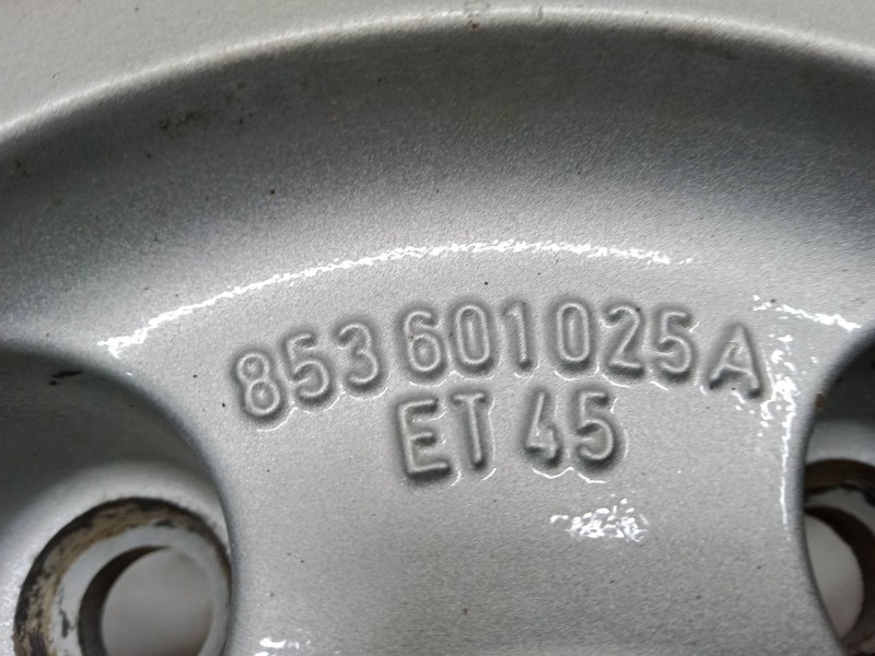 Recambio de llanta alumino 14´´ para audi 80 b3 sedán (893, 894, 8a2) 1.6 referencia OEM IAM 853601025A  