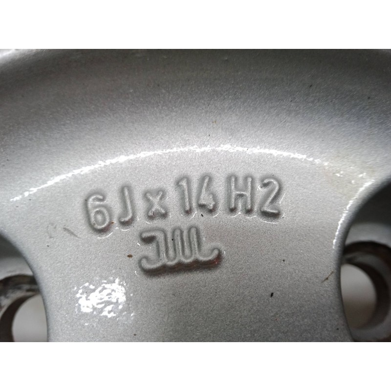 Recambio de llanta alumino 14´´ para audi 80 b3 sedán (893, 894, 8a2) 1.6 referencia OEM IAM 853601025A  