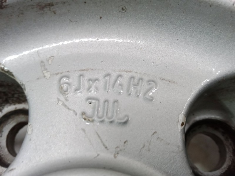 Recambio de llanta alumino 14´´ para audi 80 b3 sedán (893, 894, 8a2) 1.6 referencia OEM IAM 853601025A  