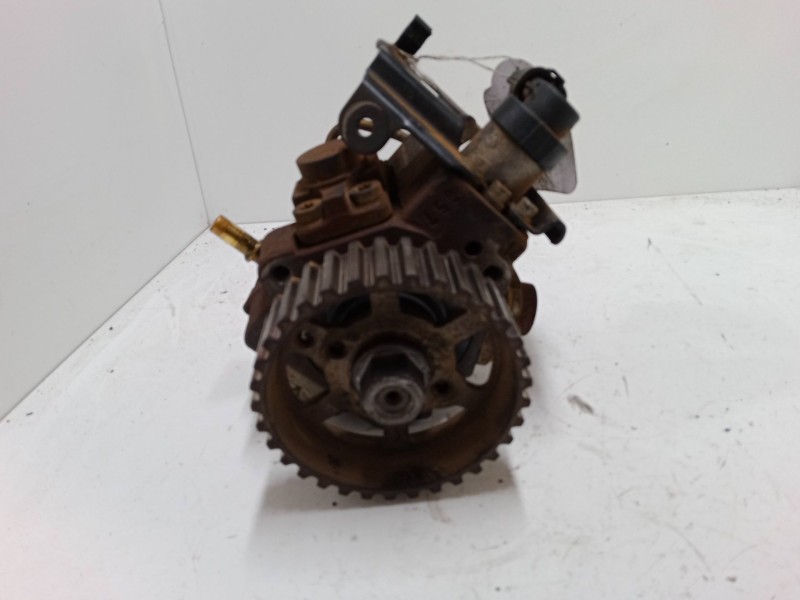 Recambio de bomba inyeccion para peugeot partner furgoneta/monovolumen (5_, g_) 1.6 hdi 75 referencia OEM IAM 0445010102  968370