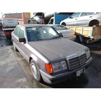 MERCEDES-BENZ 124 Sedán (W124) de desguace