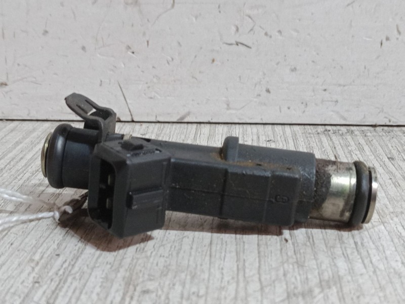 Recambio de inyector para peugeot 206 cc (2d) 1.6 referencia OEM IAM   