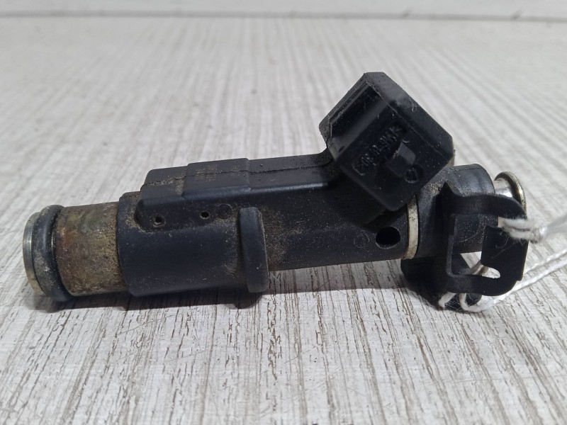 Recambio de inyector para peugeot 206 cc (2d) 1.6 referencia OEM IAM   