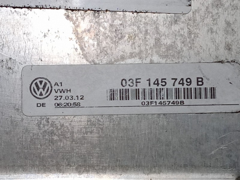 Recambio de enfriador aceite motor para volkswagen polo v (6r1, 6c1) 1.2 tsi referencia OEM IAM 03F145749B  