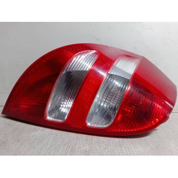 PILOTO TRASERO IZQUIERDO A1698200364 