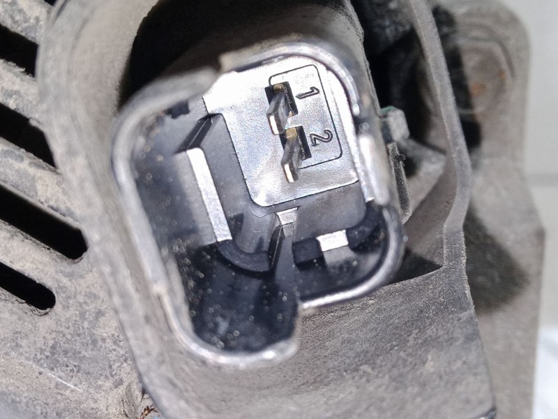 Recambio de alternador para nissan note (e11, ne11) 1.5 dci referencia OEM IAM 8200667608A  2543562B