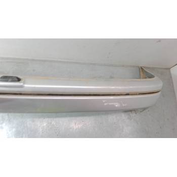 PARAGOLPES TRASERO 