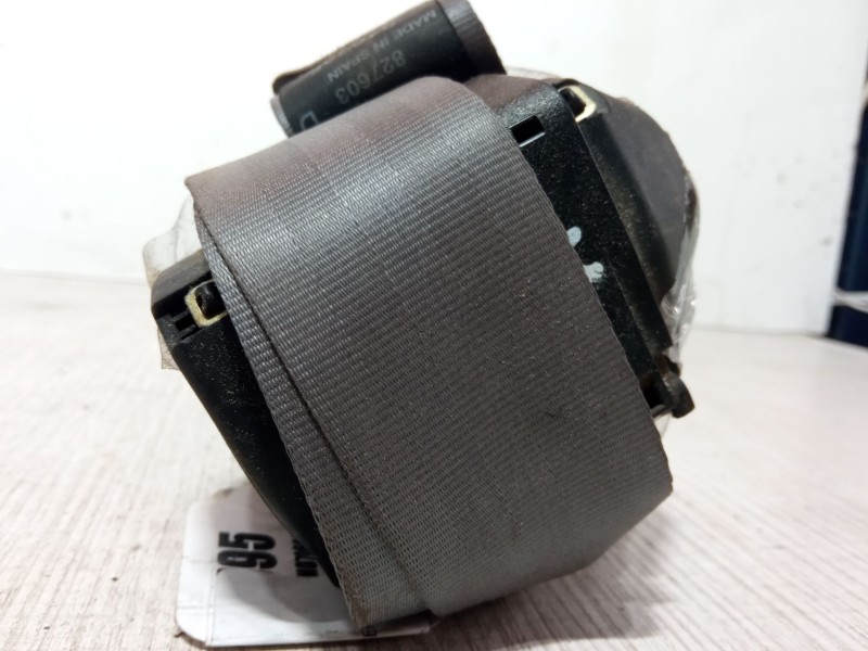 Recambio de cinturon seguridad trasero derecho para renault clio i (b/c57_, 5/357_) 1.2 (b/c/s57a, b/c57s, 5/357f, 5/357j, 5/357