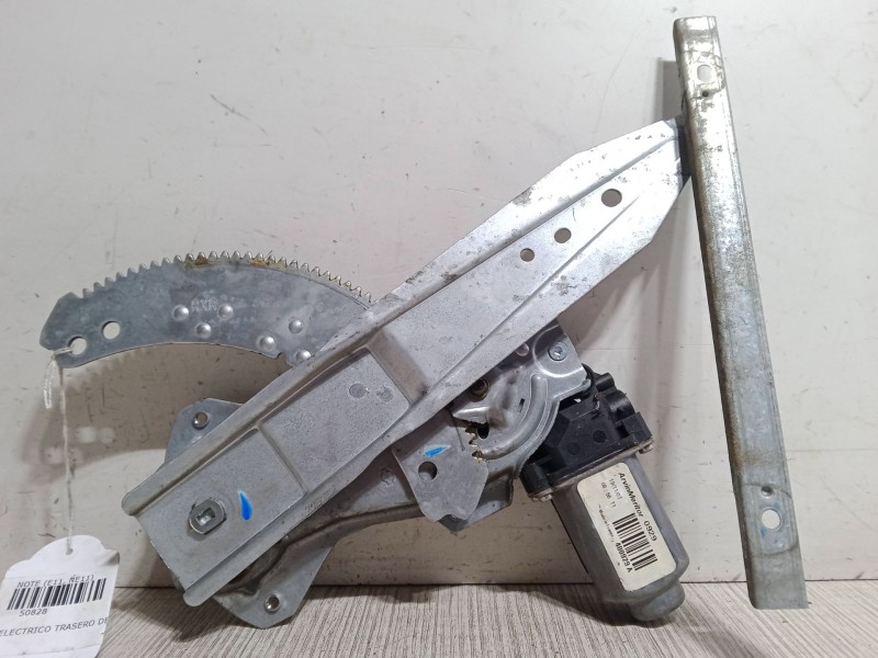 Recambio de elevalunas electrico trasero derecho para nissan note (e11, ne11) 1.5 dci referencia OEM IAM 400929A  