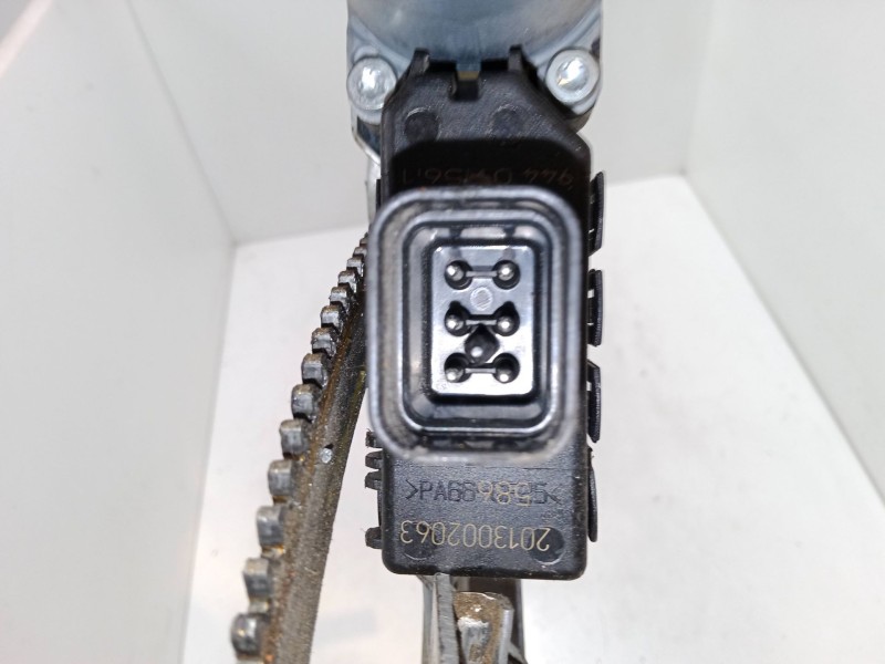 Recambio de elevalunas electrico delantero derecho para opel astra h gtc (a04) 1.6 (l08) referencia OEM IAM   