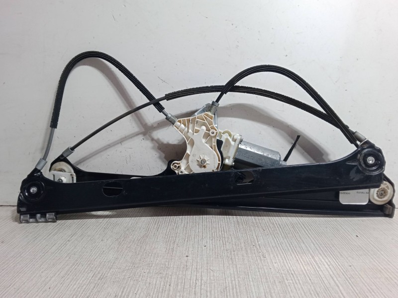 Recambio de elevalunas electrico delantero izquierdo para mercedes-benz vaneo (414) 1.7 cdi (414.700) referencia OEM IAM A230820